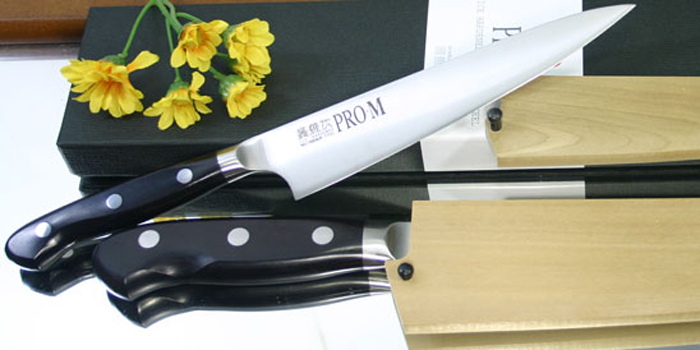 Kanetsugu Pro M series: Double Bevel Edge 50/50 chef's knife.