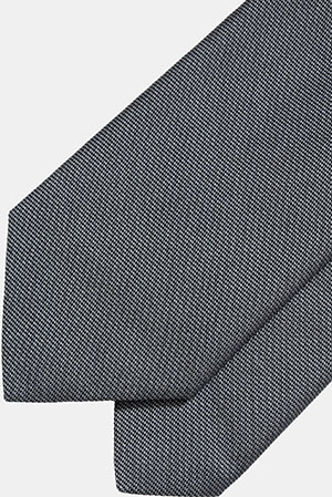 Jil Sander Grey Tie: €140.