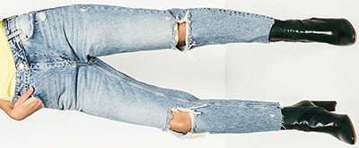 Zara women's blue cropped mom jeans.