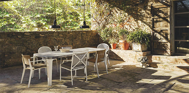 Triconfort Riba outdoor furniture.