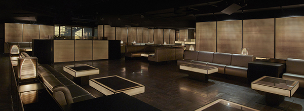Armani / Privé, Via Gastone Pisoni 1, 20121 Milano.