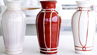 Themis Z Vases.