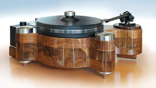 Click on the photo to check out TOP 75 best high-end ANALOG & DIGITAL audiophile TURNTABLES.